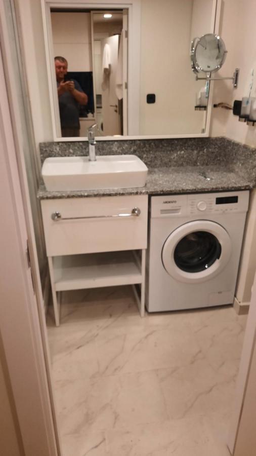 Apartment Twin Towers David Батуми Екстериор снимка