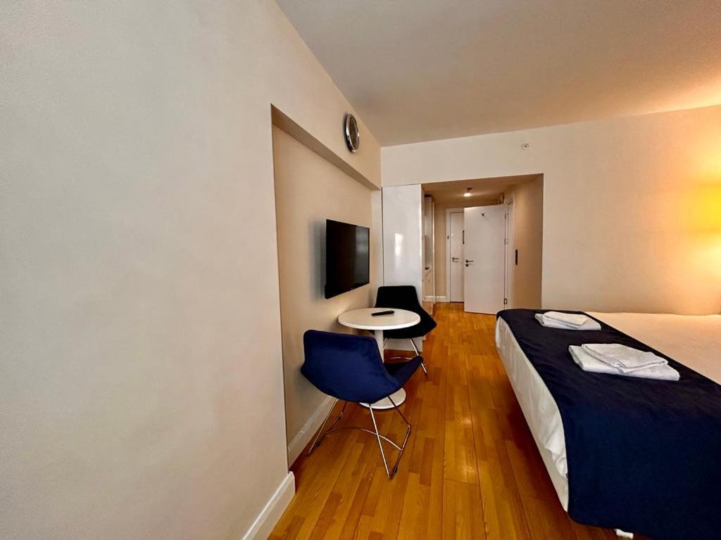 Apartment Twin Towers David Батуми Екстериор снимка